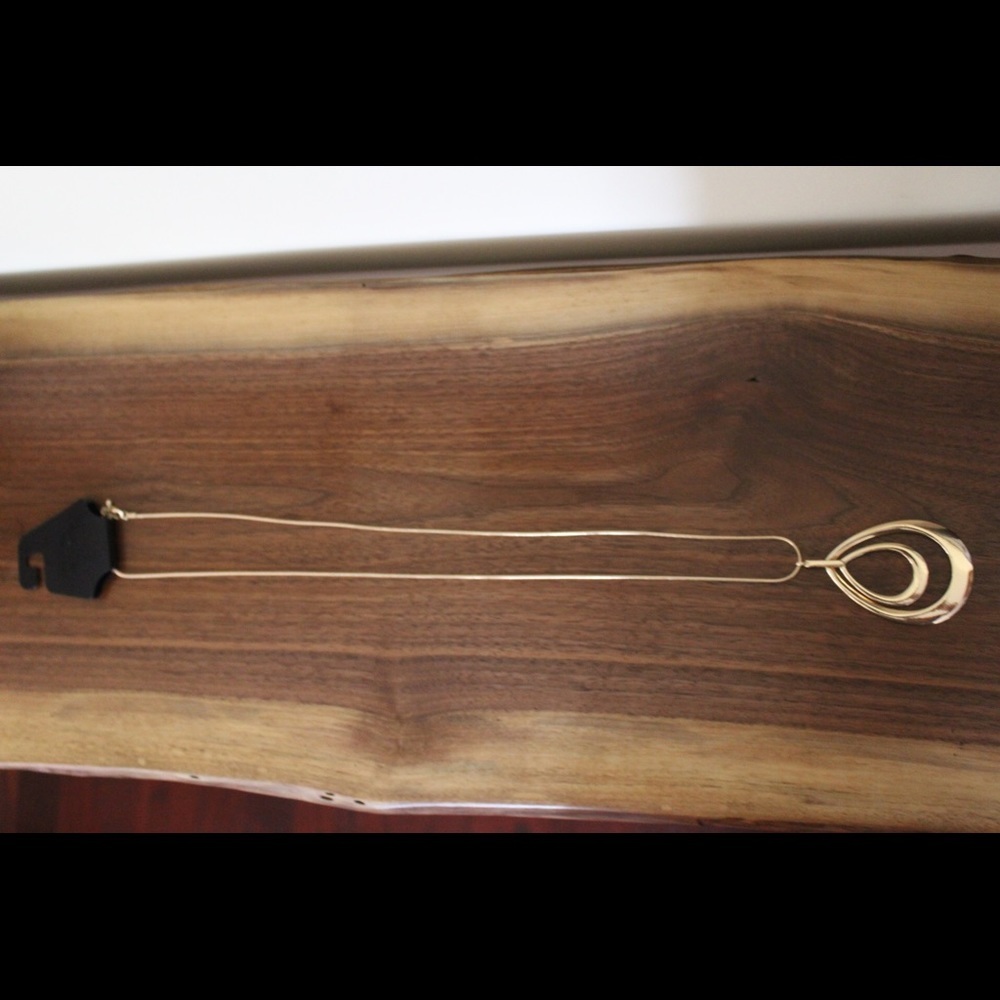 Metal | Gold plated pendant long chain necklace